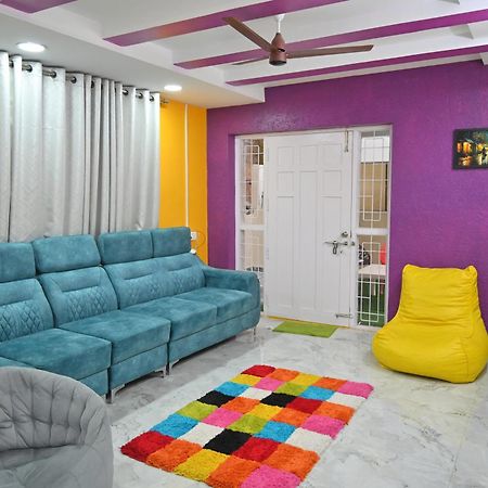 Hyderabad Wanderers Cave Hotel ภายนอก รูปภาพ