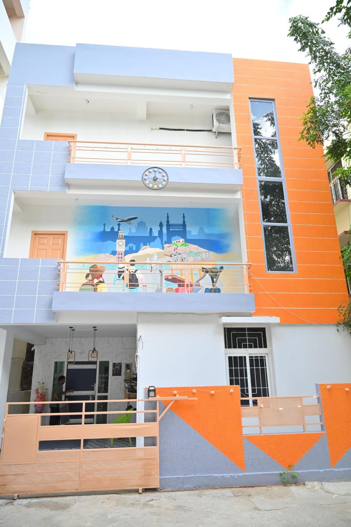 Hyderabad Wanderers Cave Hotel ภายนอก รูปภาพ